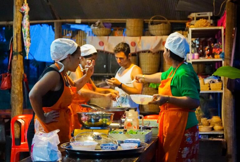 Siem Reap: Afternoon Cooking Class & Village Tour