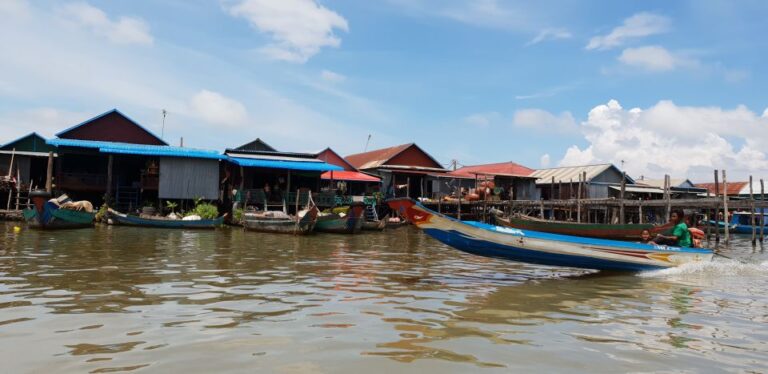 Siem Reap: Kompong Khleang Floating Village Guided Tour