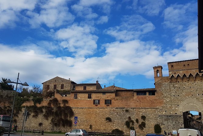 Siena and San Gimignano: One Day Tuscany Wine Tour, Small Group