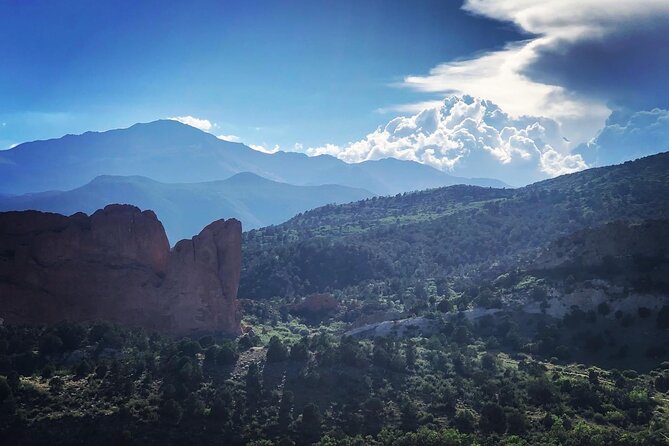 Sightseeing Jeep Tour in Garden of the Gods