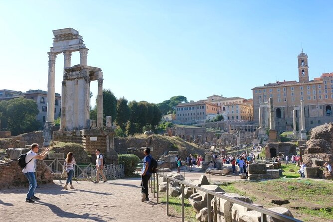 Skip-The-Line Colosseum Tour With Roman Forum & Palatine Hill