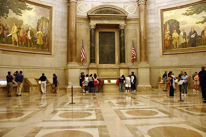 Skip-the-line National Archives Building Guided Tour – Semi-Private 8ppl Max