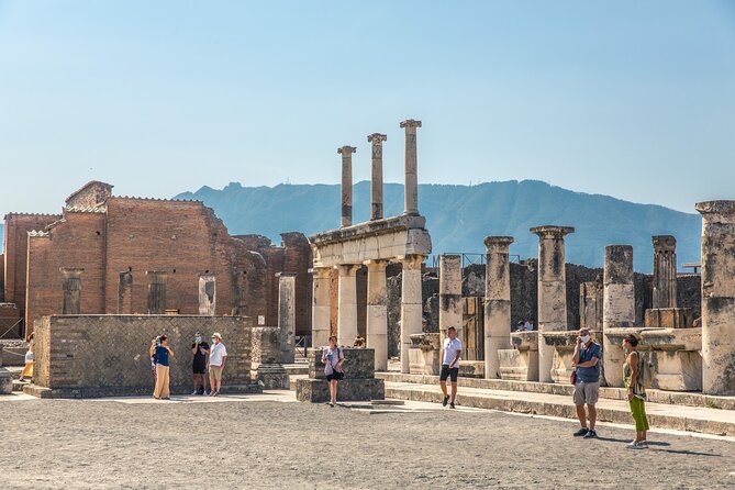 Skip the Line Pompeii Guided Tour From Sorrento
