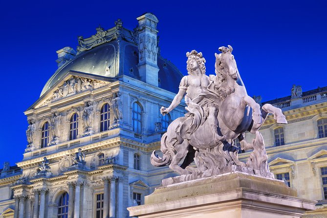 Skip-the-Line Small-Group Louvre Tour: Scandals  – Paris