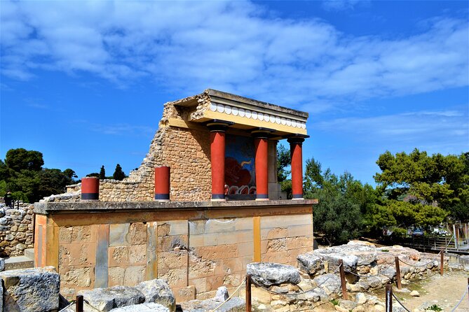 1 small group heraklion and the palace of knossos tour mar Small-Group Heraklion and the Palace of Knossos Tour (Mar )