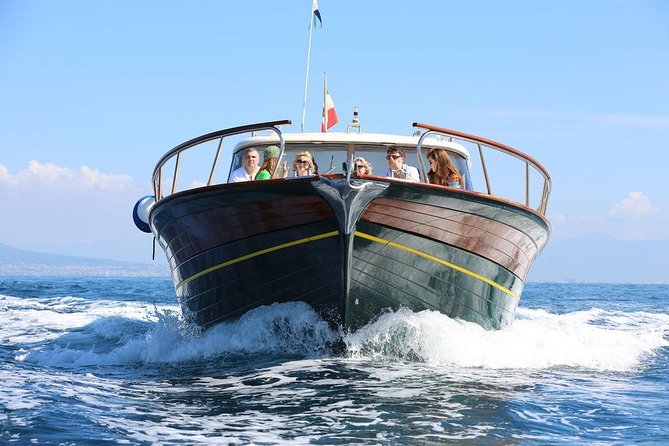 Small Group Sorrento and Amalfi Coast Boat Tour With Local Host