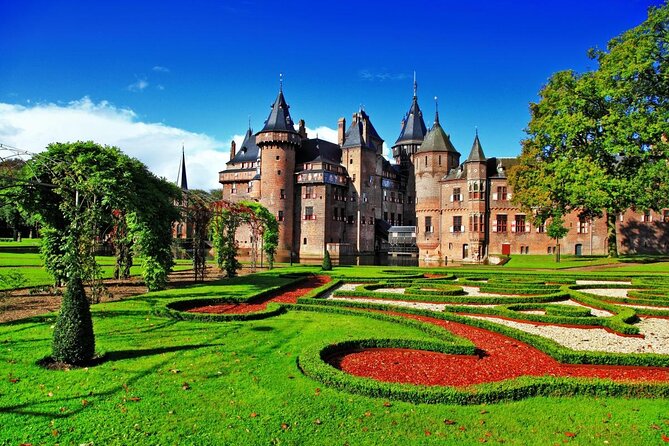 Small Group Tour to Castle De Haar From Amsterdam