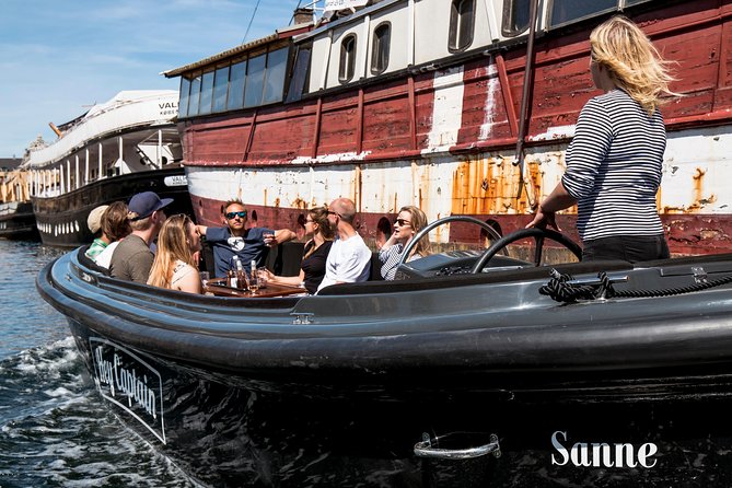 Social Sailing – Copenhagen Canal Tour – Exploring Hidden Gems