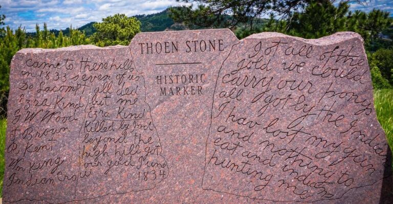 South Dakota: Private Thoen Stone Tour