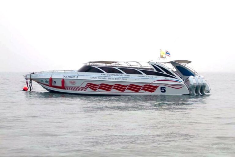 Speedboat Transfer Between Koh Phi Phi Don and Koh Lanta