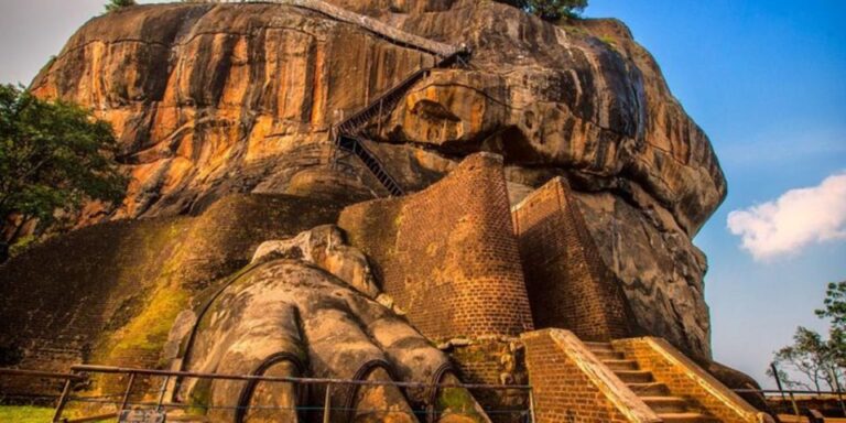 Splendors of Sigiriya: All-Inclusive Private Journey”