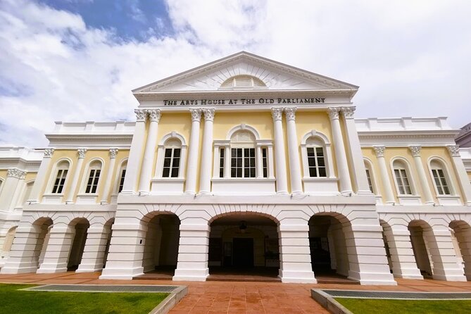 Splendour of Colonial Singapore Walking Tour With Lunch