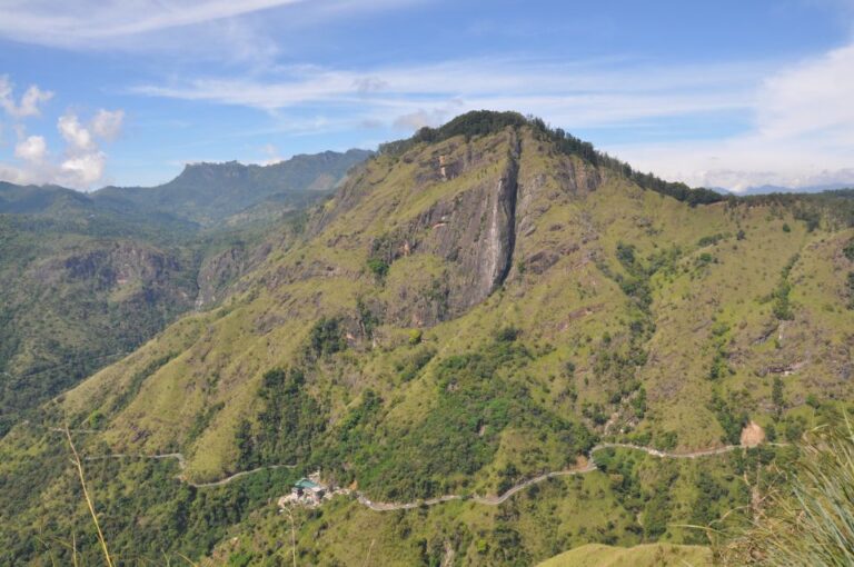 Sri Lanka: Ella Rock Private Guided Hike