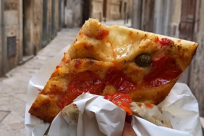 Street Food Tour in Bari Old Town – Do Eat Better Experience