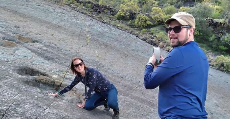 Sucre: Maragua Crater Hike & Dinosaur Footprints 1 Day Tour