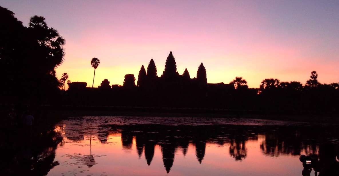 1 sun rise small group day tour to temples of angkor Sun Rise Small Group Day Tour to Temples of Angkor