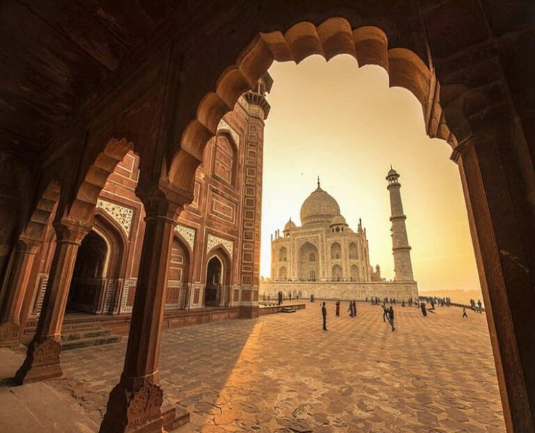 Sunrise Taj Mahal, Agra Fort & Baby Taj With Breakfast