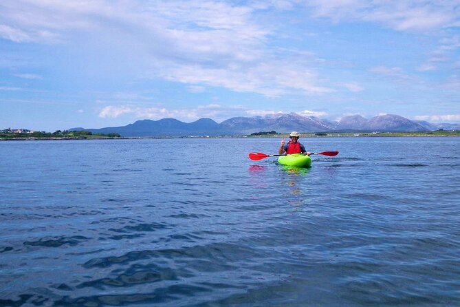 Sunset Kayaking Adventure in Roundstone Bay. Guided