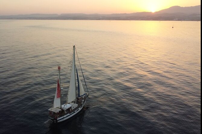 Sunset Sailing Experience in Estepona