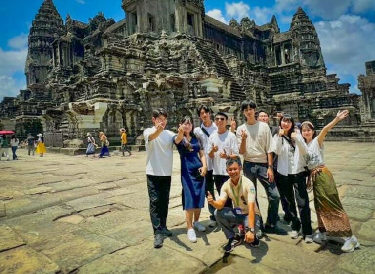 Sunset Small Groups With Massive Temples & Guide Tour