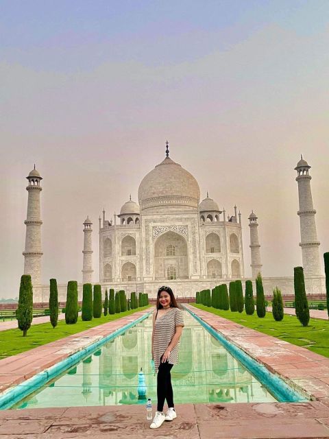 Taj Mahal Instagram Tour From Delhi- All Inclusive