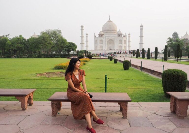 Taj Mahal Tour From Delhi By Superfast Train – All Inclusive