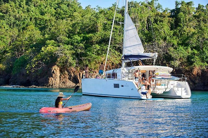 Tamarindo Sunset Cruise With Snorkeling, Open Bar, Transfers  – Playa Flamingo