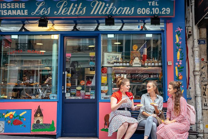 The 10 Tastings of Paris With Locals: Montmartre Private Food Tour