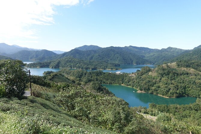 1 thousand island lake and pinglin tea plantation from taipei Thousand Island Lake and Pinglin Tea Plantation From Taipei