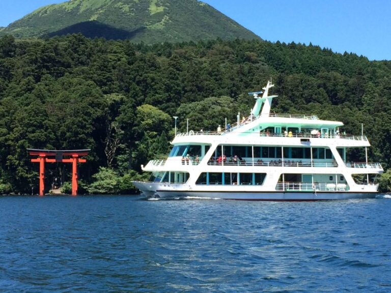 Tokyo: Mt. Fuji, Hakone, Lake Ashi Cruise and Bullet Train