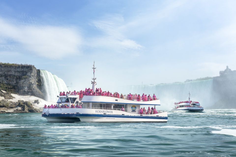 1 toronto niagara falls classic full day tour by bus Toronto: Niagara Falls Classic Full-Day Tour by Bus