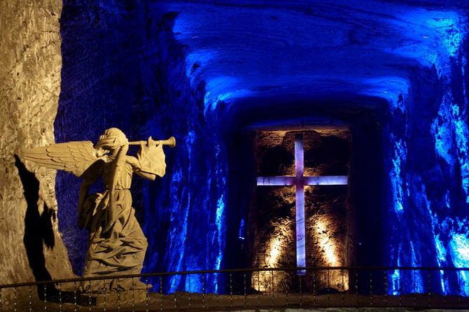 Tour of Zipaquirá: Visit the Salt Cathedral and the Main Squares
