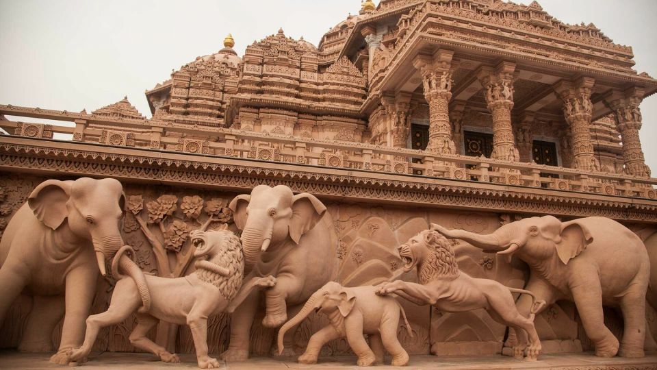 1 tour to swaminarayan akshardham guide delhi transfers Tour To Swaminarayan Akshardham Guide & Delhi Transfers