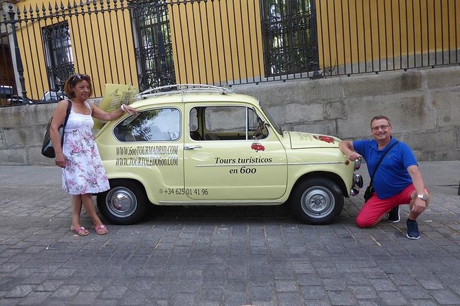 Touristic Tour by Classic Car Around Madrid