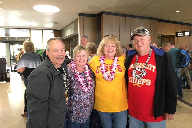 Traditional Airport Lei Greeting on Honolulu Oahu