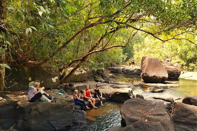 Trekking & Hiking to Kbal Spean and Banteay Srei Private Tour