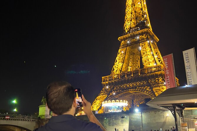 Twilight Eiffel Tower Elevator Private Tour With Seine Cruise