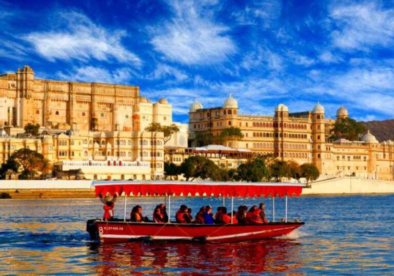 Udaipur Full Day City Tour With Boat Ride