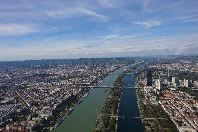 Vienna 40 Minutes Helicopter Tour for 2