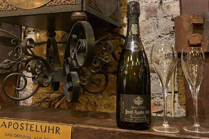 Vienna: Wine Experience at Traditional Cellar