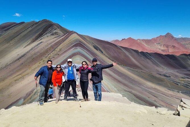 Vinicunca Rainbow Mountain Tour Including Breakfast & Lunch From Cusco