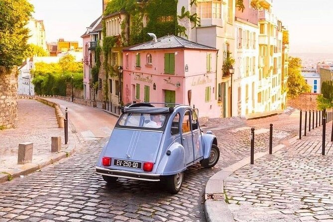 Vintage 2CV Adventure: 3-Hour Paris Highlights Tour
