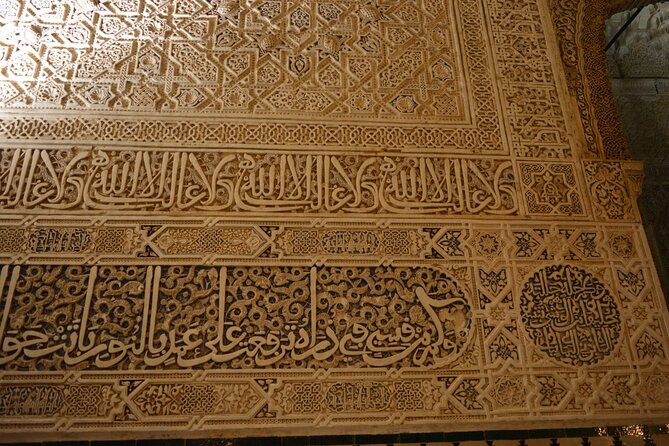 Visit Alhambra at Night (10 People) - Admission and Confirmation Details
