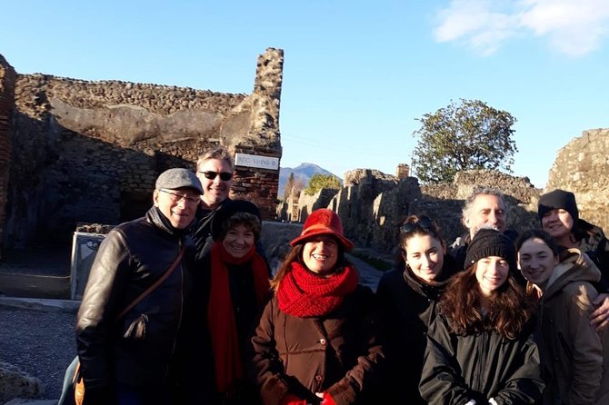 Visit Pompeii With an Expert Professional Guide (2/3 Hours)