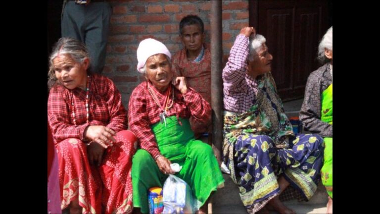 Volunteer Tour at Old Age Home in Kathmandu