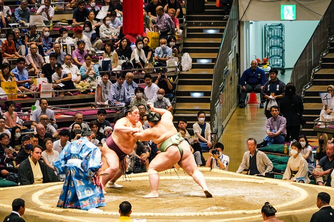 [W/Lunch] Tokyo Grand Sumo Tournament Tour With Premium Ticket