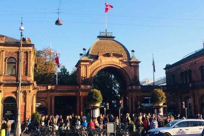 Walking Tour – Copenhagen Old Town & Tivoli Park Included