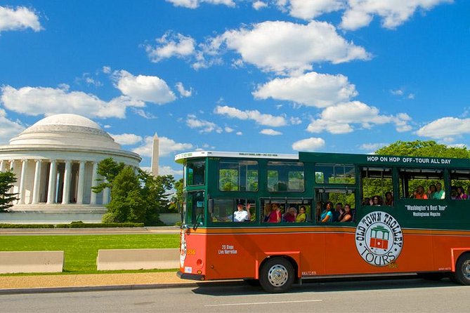 Washington DC Hop-On Hop-Off Trolley Tour With 15 Stops