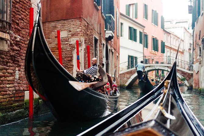 Welcome to Venice Small Group Tour: Basilica San Marco & Gondola Ride