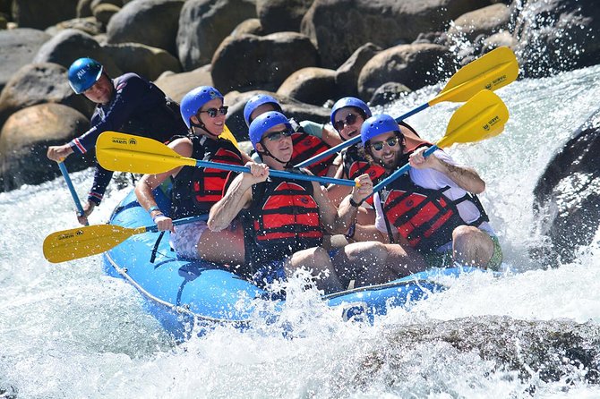 White Water River Rafting Class III-IV From La Fortuna-Arenal